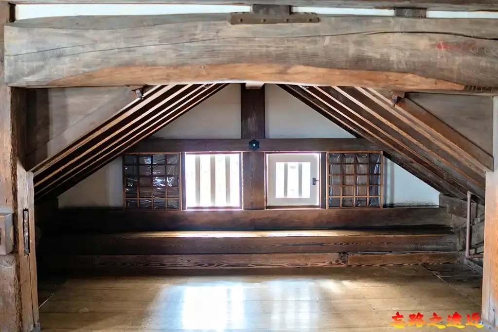 姬路城唐破風內窗