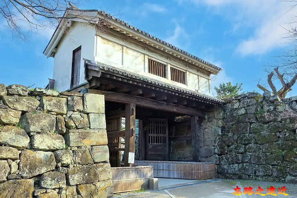 【日本百大名城62】近畿篇-和歌山城~日本三大連立式平山城的御三家名城 25 和歌山城岡口門