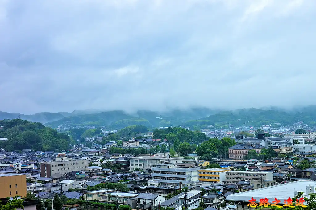 津山城天守台眺望（陰天）