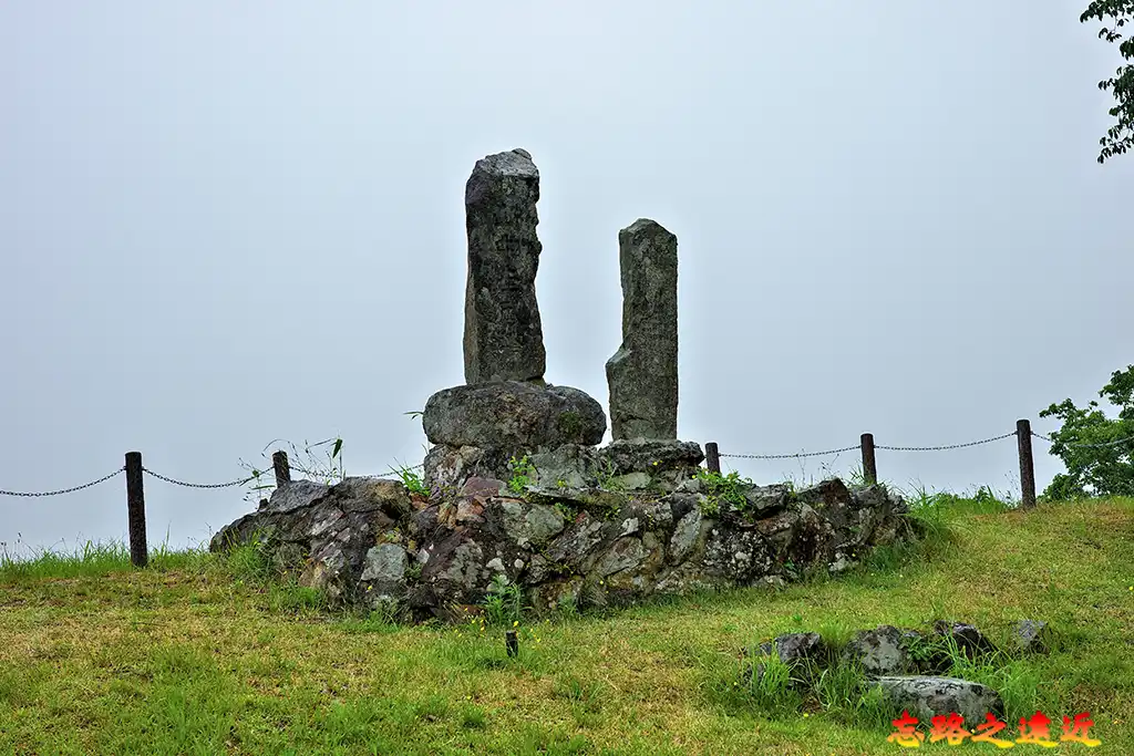 【日本百大名城65】中国篇-月山富田城~山陰地區首屈一指的巨型山城 19 月山富田城本丸「山中幸盛之碑」