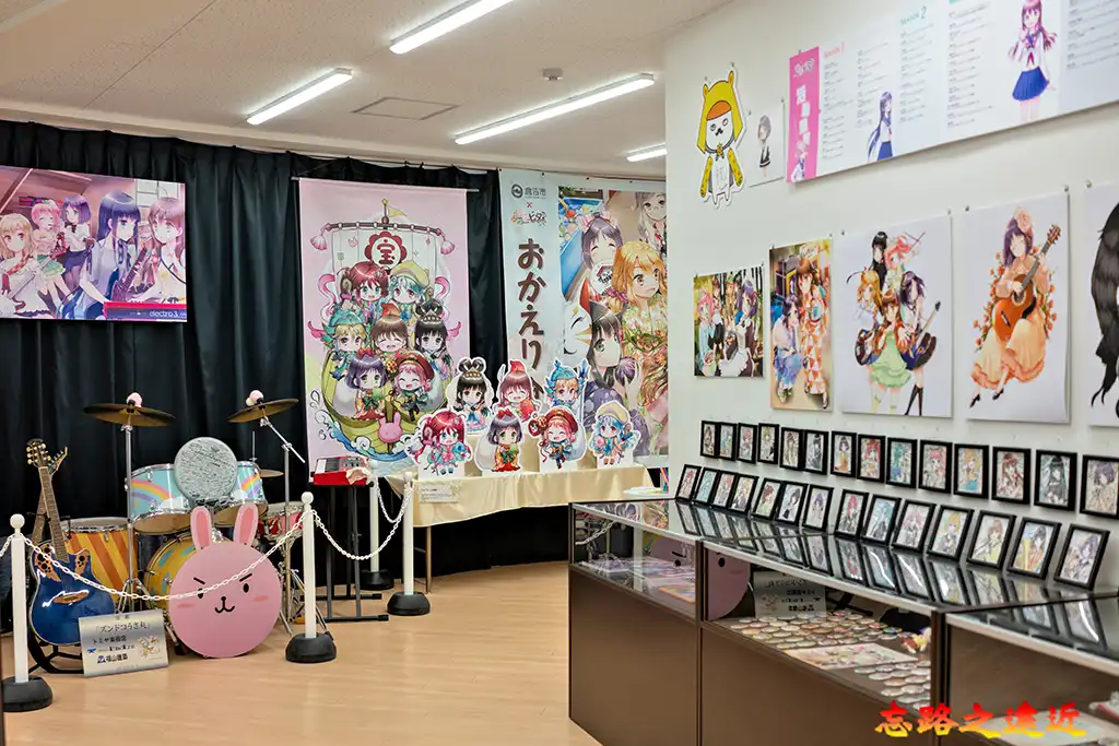 倉吉圓形劇場三樓的「日向美♪」樂團展示區