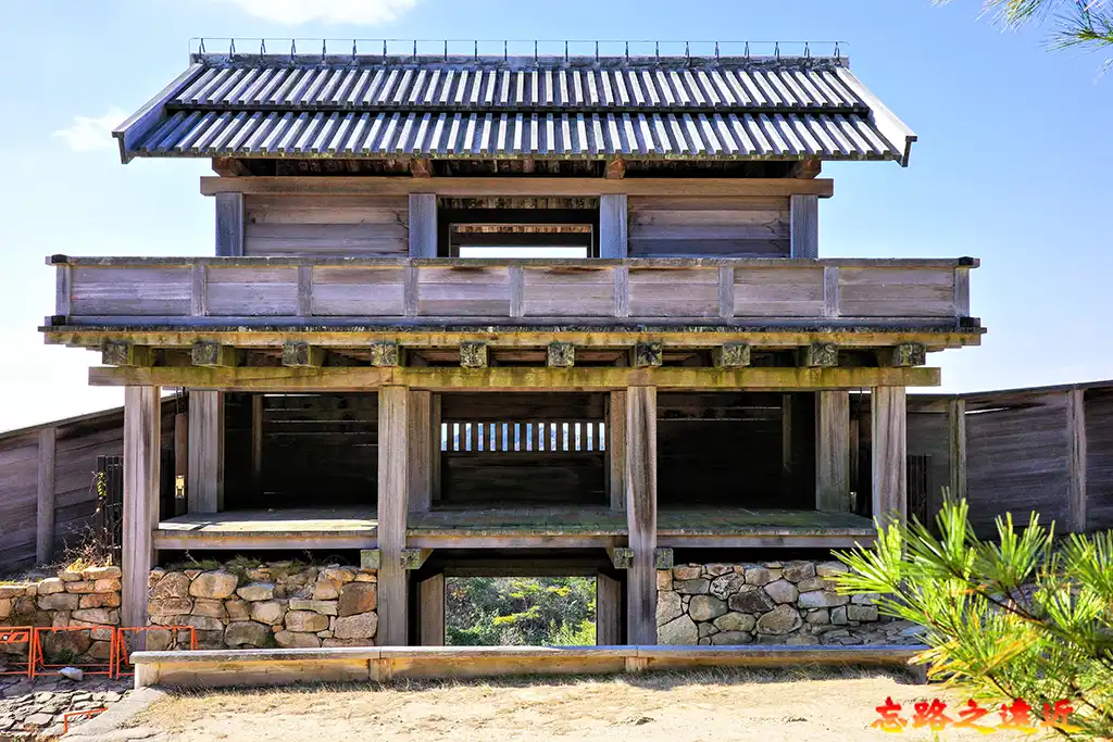 鬼之城西門結構