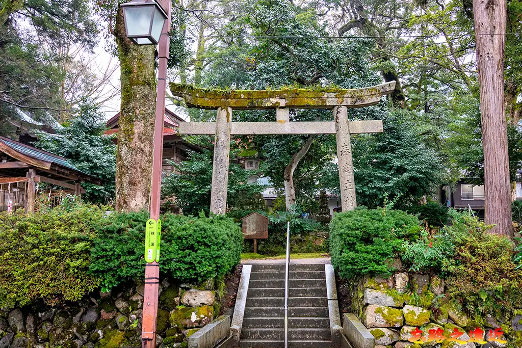 【鳥取.倉吉】三朝溫泉散策~日本遺產健康之湯、景點路線、泡湯、美食完整攻略 1 次全覽 (Misasa Onsen) 17 三朝溫泉三朝神社