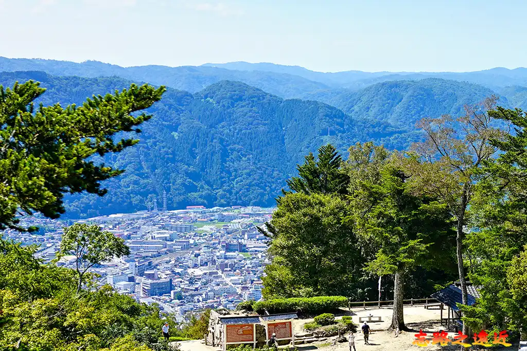 備中松山城天守眺望