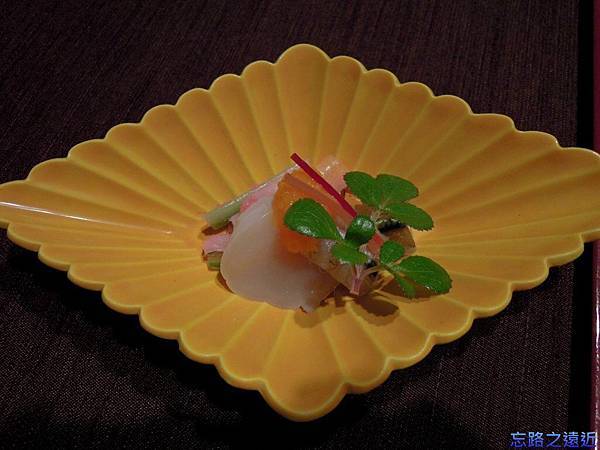 pic pimg tw look2up 1402393204 3576636904 n jpg