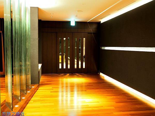 pic pimg tw look2up 1409294781 3962778282 n jpg