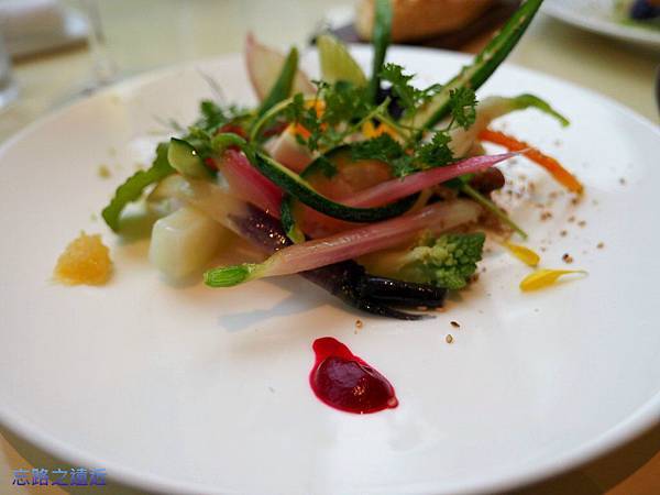 pic pimg tw look2up 1412411895 303921367 n jpg