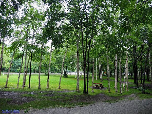 pic pimg tw look2up 1413952652 1402627030 n jpg