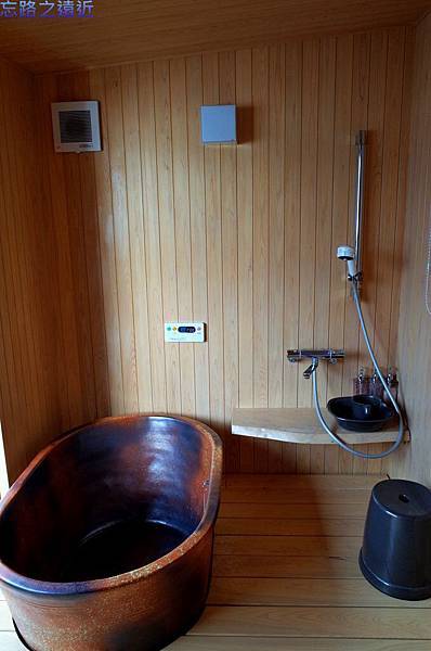 pic pimg tw look2up 1422170247 3824629077 n jpg