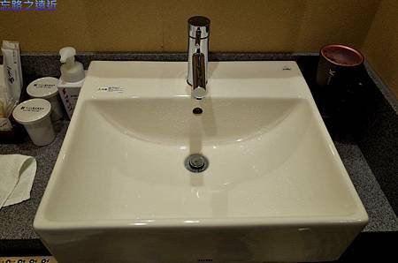 pic pimg tw look2up 1427784676 1206179089 m jpg