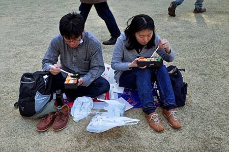 pic pimg tw look2up 1428376625 1409745444 m jpg