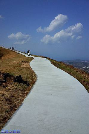 【東海.靜岡】旅行在伊豆半島~~伊東八景之一 - 搭纜車上「大室山」觀山觀海 30 pic pimg tw look2up 1429246441 2125871586 m jpg