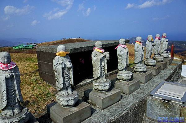 【東海.靜岡】旅行在伊豆半島~~伊東八景之一 - 搭纜車上「大室山」觀山觀海 32 pic pimg tw look2up 1429246445 1461255586 n jpg