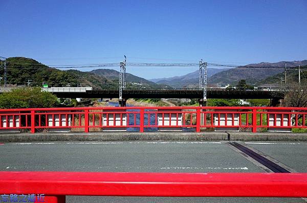 pic pimg tw look2up 1429866168 832409658 n jpg