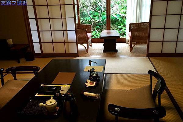 pic pimg tw look2up 1429866180 4167964389 n jpg