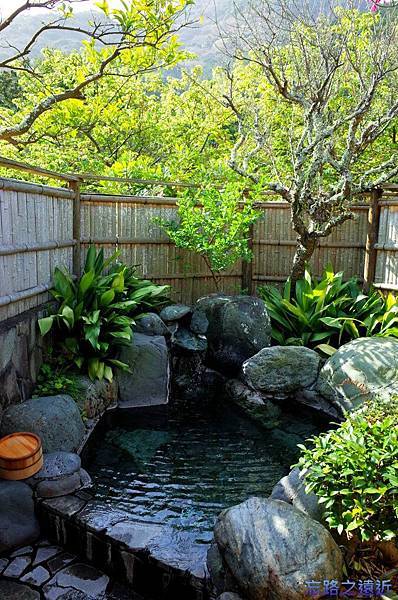 pic pimg tw look2up 1429866191 3609072721 n jpg