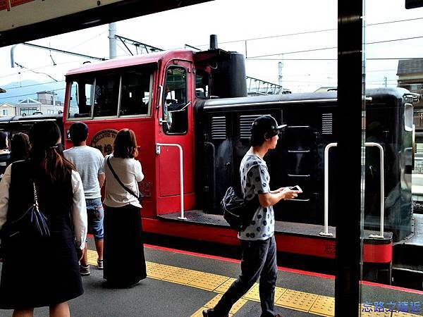 pic pimg tw look2up 1438765795 2174506070 n jpg