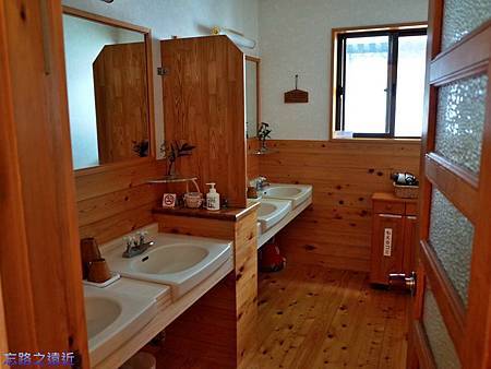 pic pimg tw look2up 1441427556 2510376330 m jpg