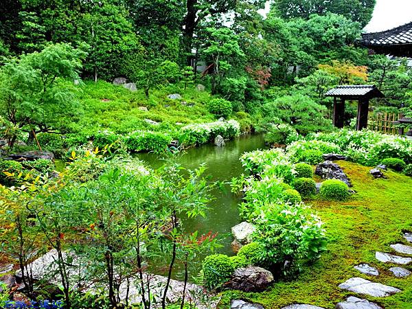 【關西.京都】京都小旅行~~那一座在花街中的寺廟 --- 京都五山之「建仁寺」(下) --- 寺內景點 18 pic pimg tw look2up 1445992277 3242112499 n jpg