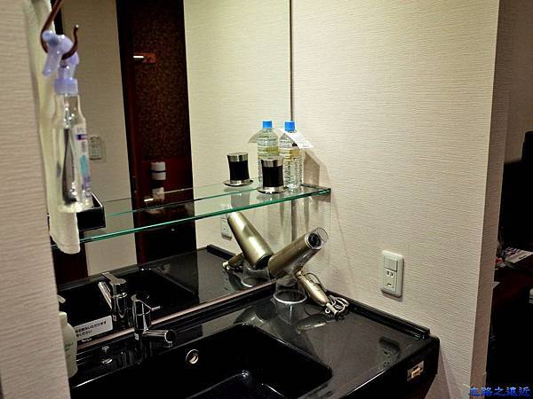 pic pimg tw look2up 1455176279 2781928808 n jpg