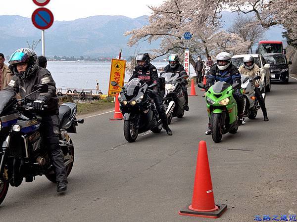 【關西.滋賀】日本櫻花名所百選之~~海津大崎櫻花並木--琵琶湖畔賞櫻 25 pic pimg tw look2up 1459060704 94029631 n jpg