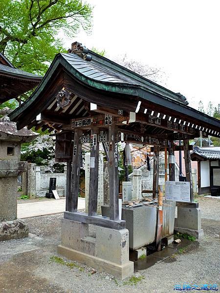 【甲信越.長野】別所溫泉漫遊(二)~~宜古宜今的「北向觀音」散步,情侶牽手在「愛染桂」前山盟海誓 17 pic pimg tw look2up 1468396243 2493139133 n jpg