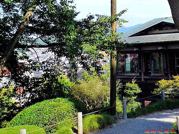 pic pimg tw look2up 1477552689 2963135910 n jpg