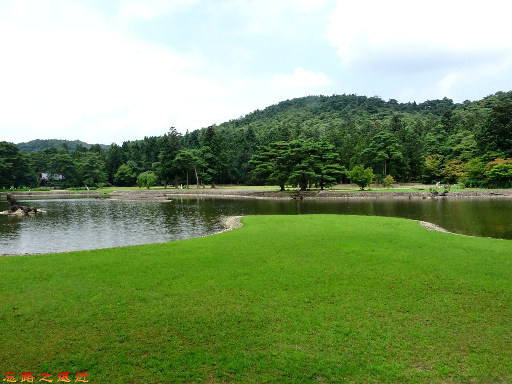 pic pimg tw look2up 1482040710 2436042646 jpg