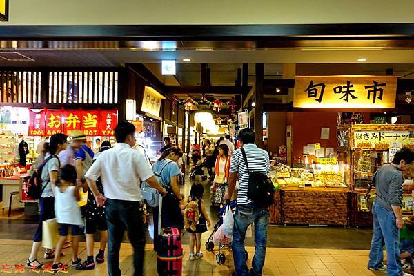 pic pimg tw look2up 1490066762 1273595903 n jpg