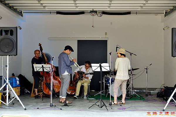 pic pimg tw look2up 1490066797 880061890 n jpg