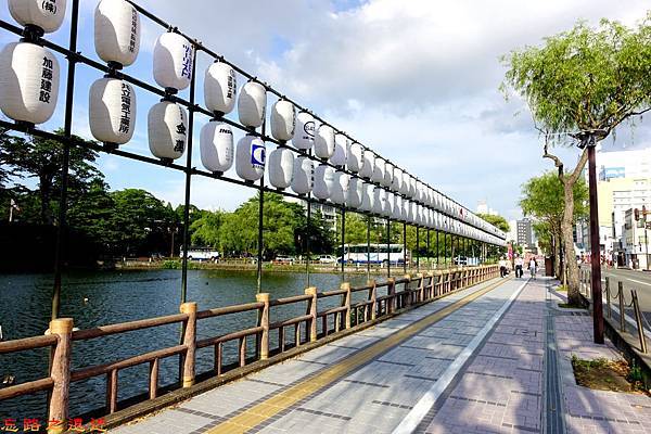 pic pimg tw look2up 1490066815 2393001766 n jpg