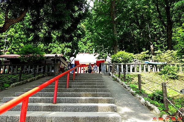 pic pimg tw look2up 1490955385 653051516 n jpg