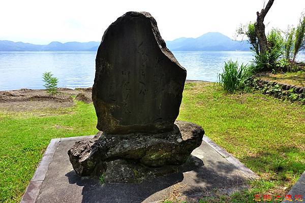 pic pimg tw look2up 1490955403 3165923432 n jpg