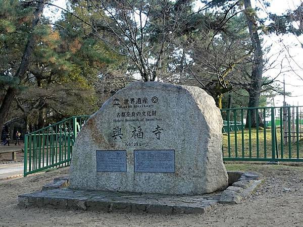 pic pimg tw look2up 1500346143 1129474140 n jpg