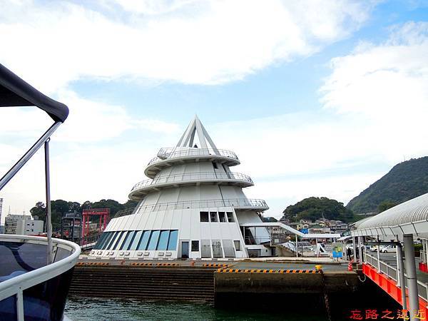 pic pimg tw look2up 1510979357 3574619078 n jpg