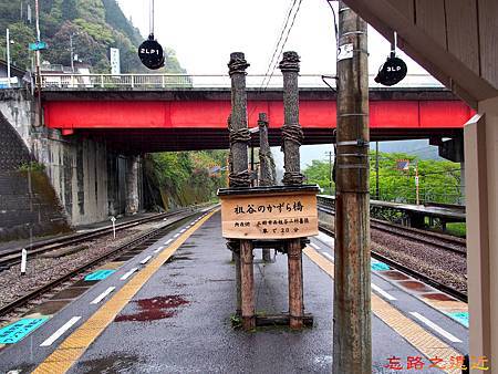 pic pimg tw look2up 1511343459 2902793426 m jpg