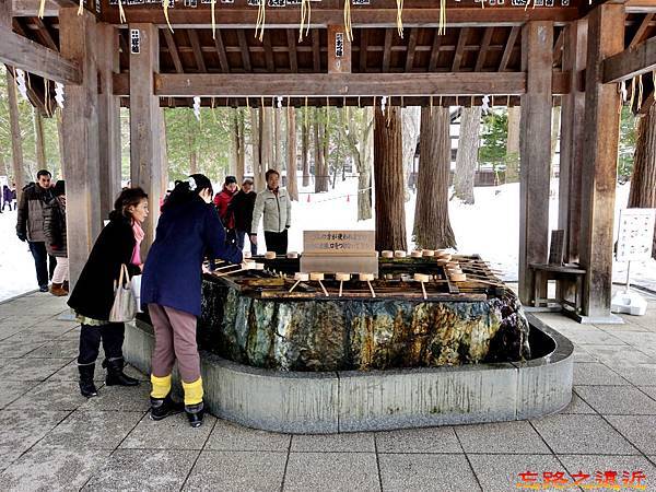 pic pimg tw look2up 1518247262 3517581839 n jpg