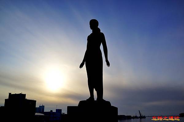 pic pimg tw look2up 1524044387 3945494180 n jpg