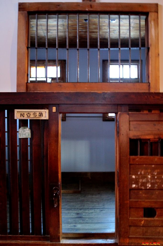 pic pimg tw look2up 1529216859 4072711455 jpg