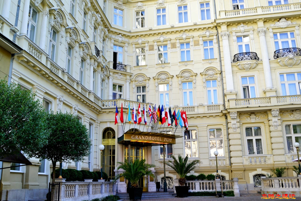 【捷克.卡羅維瓦利 (Karlovy Vary)】到溫泉小鎮散步喝溫泉(含交通、購物) 40 pic pimg tw look2up 1535184316 3808389111 jpg