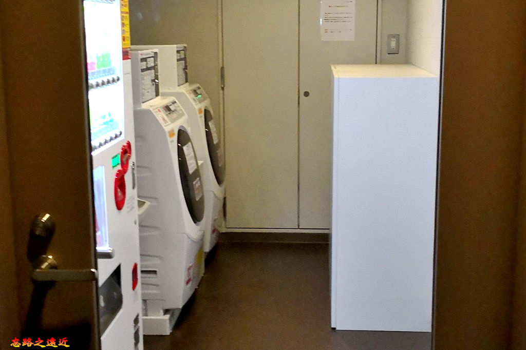 pic pimg tw look2up 1537258782 253661313 jpg