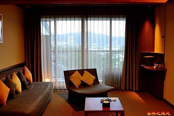 pic pimg tw look2up 1553928416 1836049738 n jpg