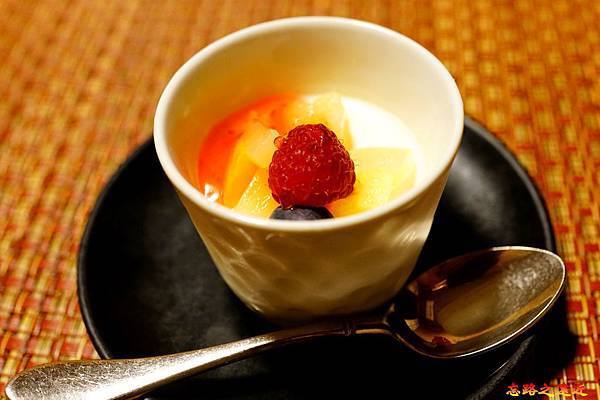 pic pimg tw look2up 1553928428 1634858920 n jpg