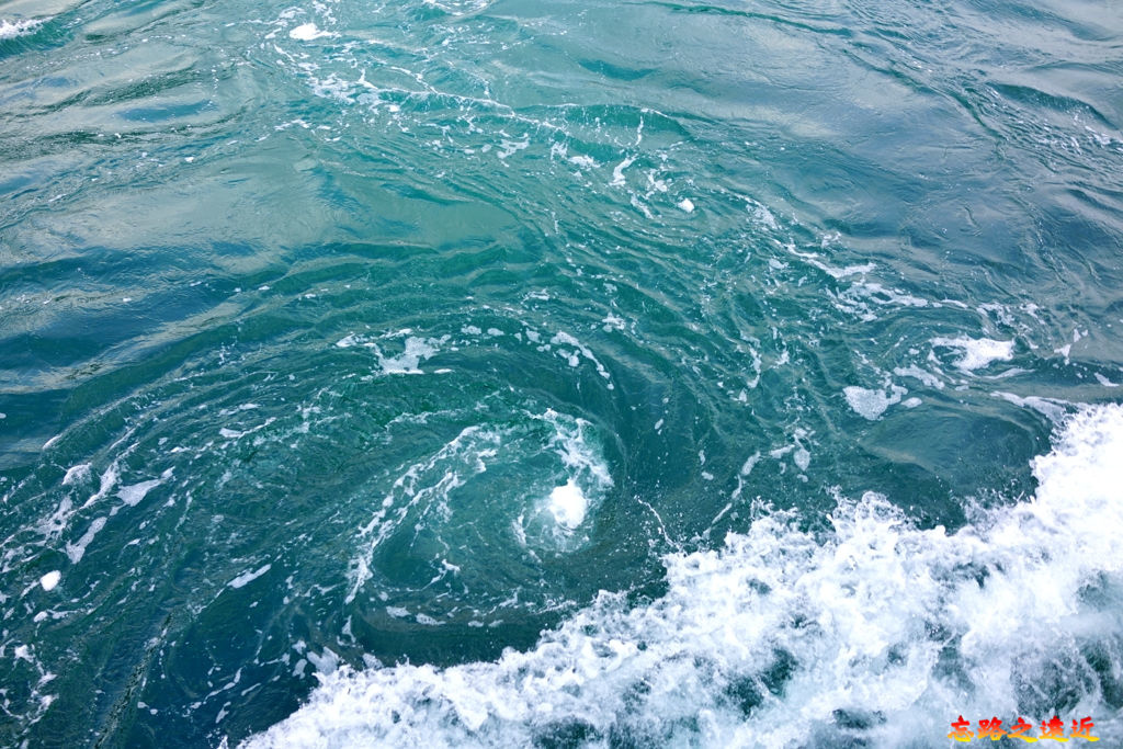 【關西.兵庫.淡路島】搭觀潮船觀賞世界三大漩渦之一的「鳴門漩渦 (渦潮)」完整介紹 (含:交通) 31 pic pimg tw look2up 1555401481 2832139424 jpg