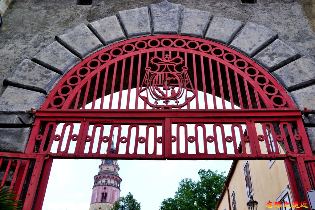 pic pimg tw look2up 1562040354 3912865144 jpg