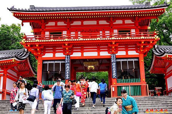 pic pimg tw look2up 1567323704 3800623759 n jpg