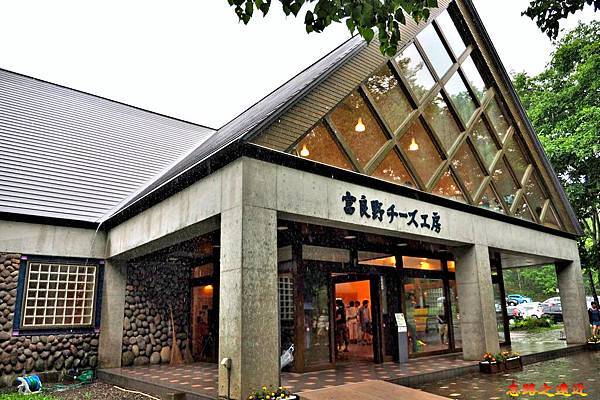 pic pimg tw look2up 1595739572 3585587245 g n jpg