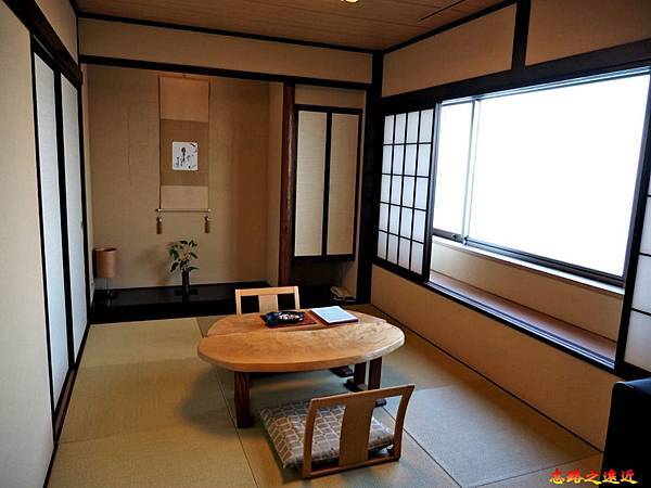 pic pimg tw look2up 1596532575 1923393323 g n jpg