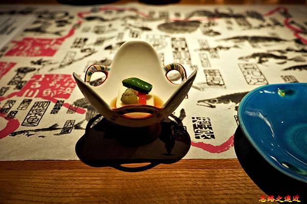 pic pimg tw look2up 1596532591 236768439 g n jpg