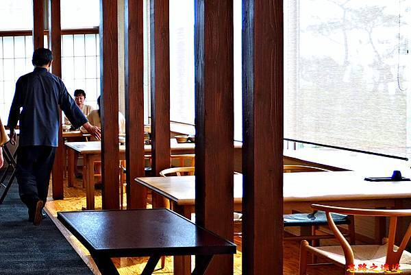 pic pimg tw look2up 1596688131 3615617667 g n jpg